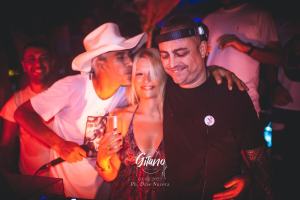 Gitano Reunion Club House Rose Cafè 44