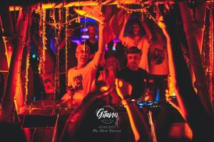 Gitano Reunion Club House Rose Cafè 46