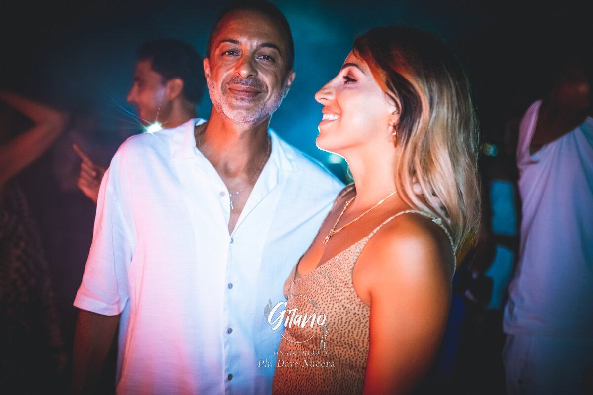 Gitano Reunion Club House Rose Cafè 5