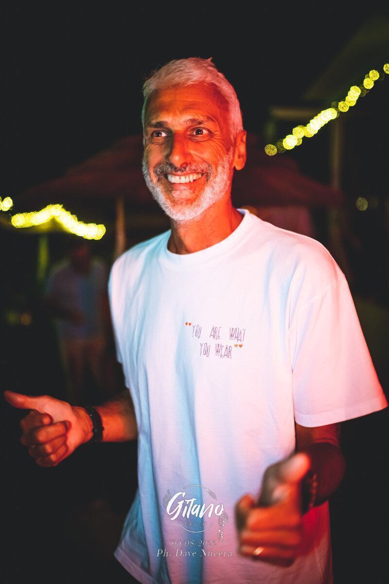 Gitano Reunion Club House Rose Cafè 56