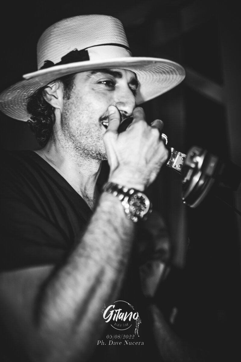 Gitano Reunion Club House Rose Cafè 62