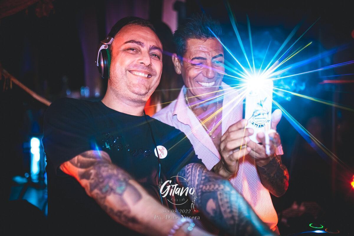 Gitano Reunion Club House Rose Cafè 68