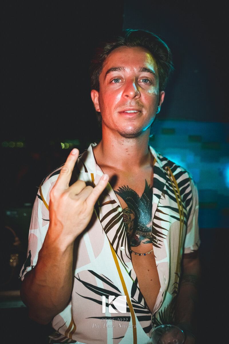 Kalura Wow Saturday 100