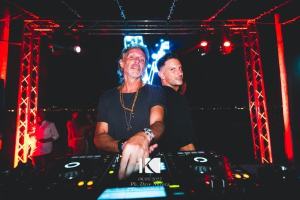 Kalura Wow Saturday 45