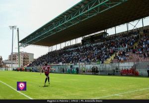 Granillo tribuna