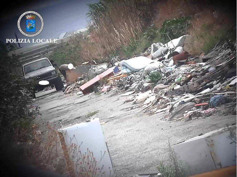 Incendio Rifiuti Reggio Calabria 1