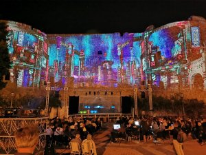 Libra Castello Aragonese 1