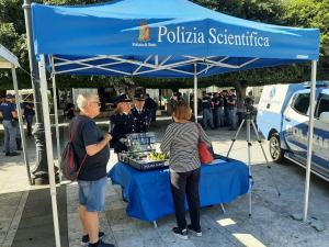 Polizia 4
