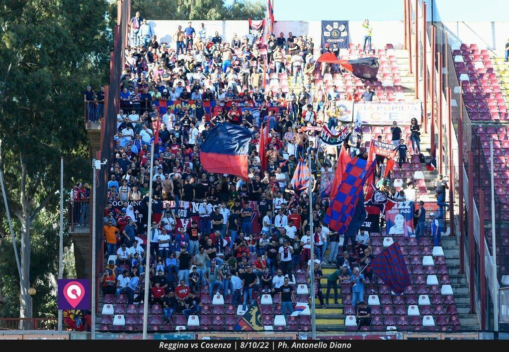 tifosi cosenza a reggio