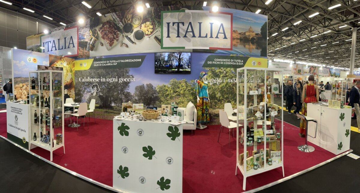 Fichi Di Cosenza DOP E Olio Di Calabria IGP SIAL PARIGI