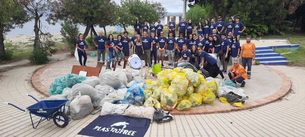 Foto Gruppo Lido Comunale Plastic Free