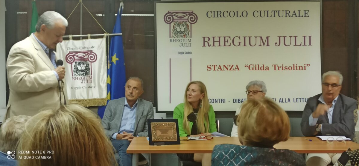 Presentazione Profumo Bianca Zagara