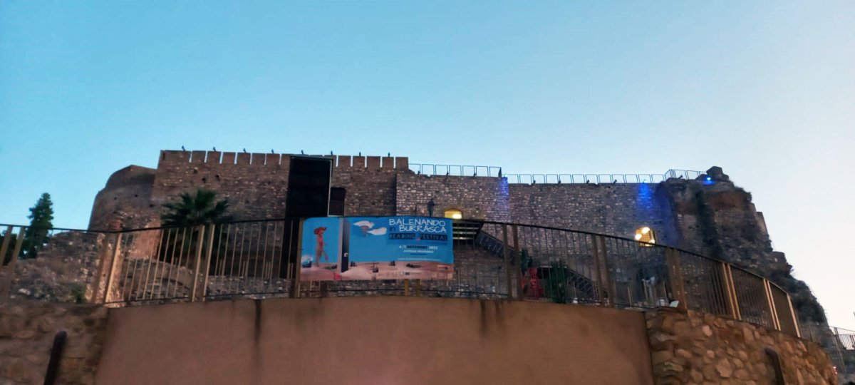 Castello Balenando