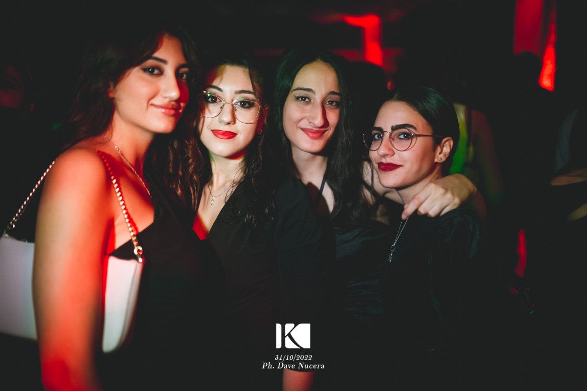 Kalura Halloween Wow 122