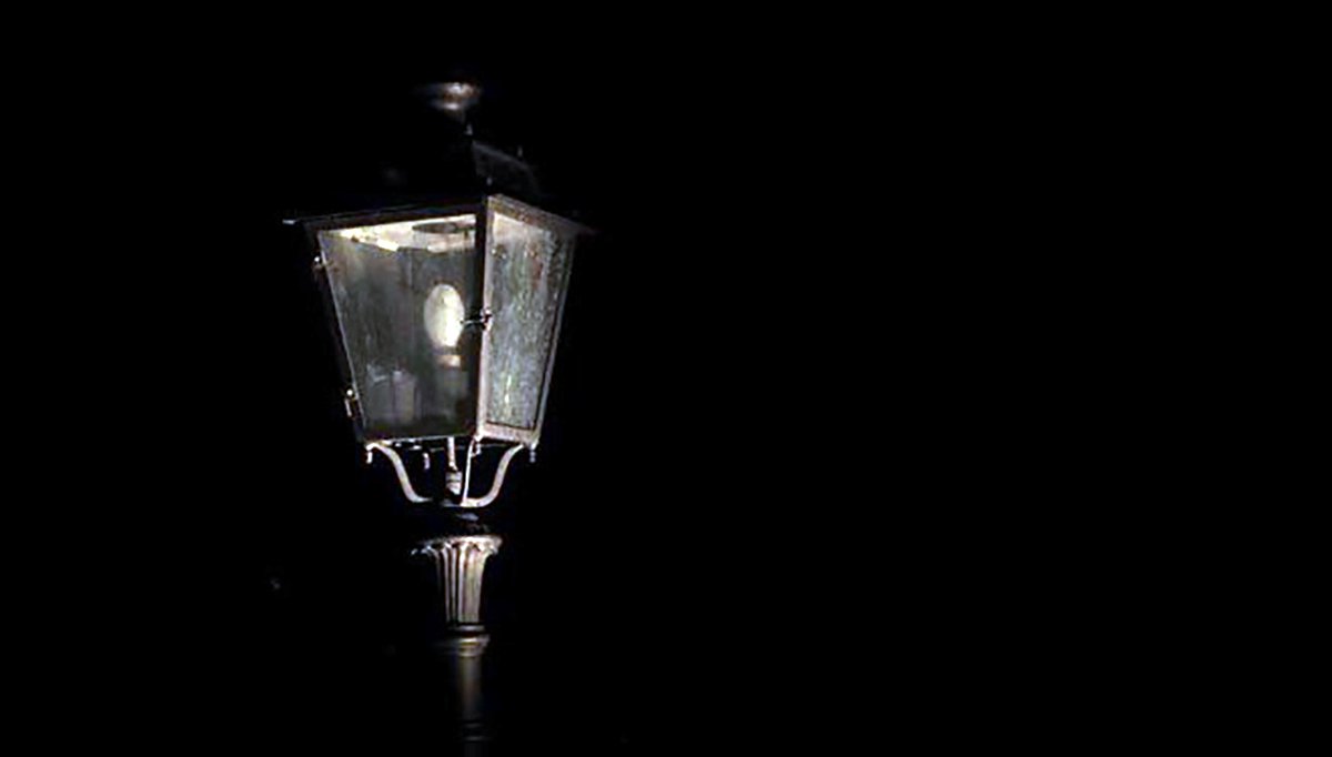 Lampione Spento Di Notte