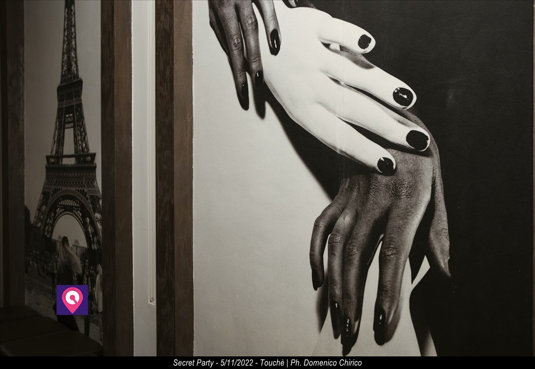 Secret Party Touchè 64