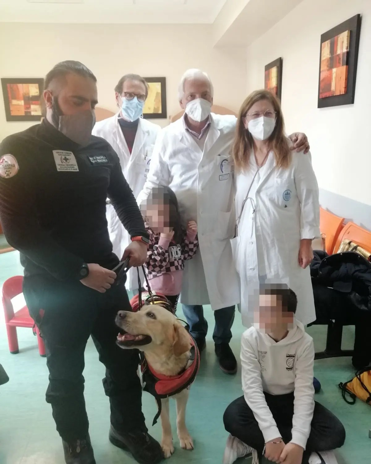 Catanzaro Scuola Ospedale Cane Salvataggio 8