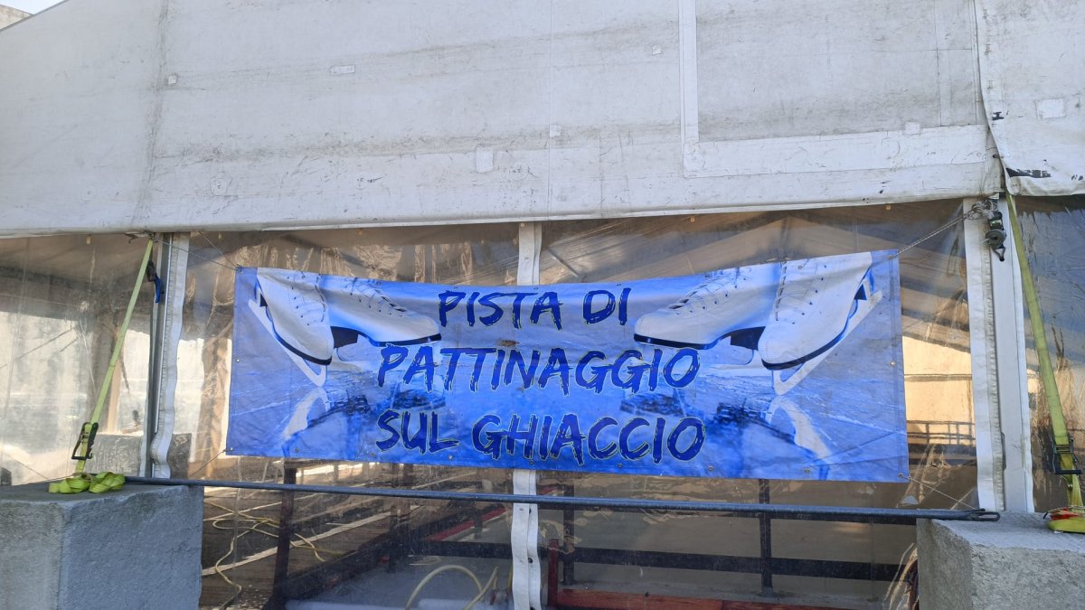 Pista Pattinaggio Ghiaccio Reggio Calabria (3)