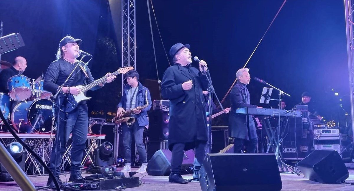 Nino Frassica E Los Plaggers Band