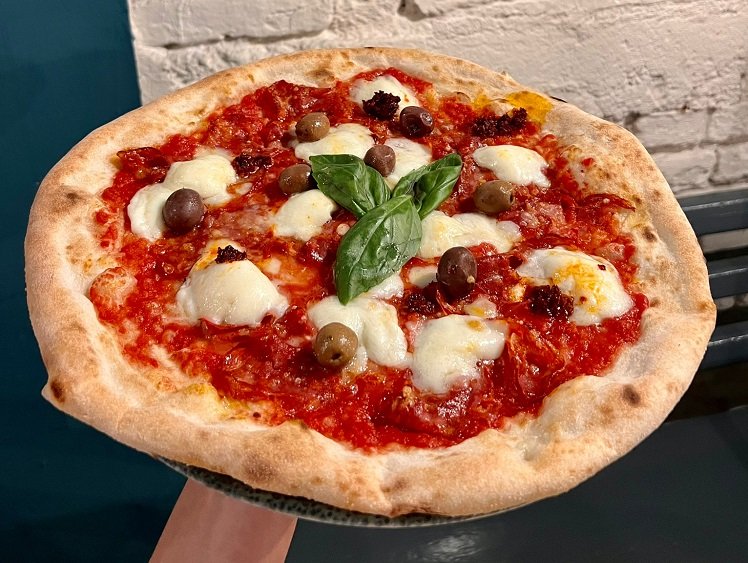 Pizza Hostaria Diavola