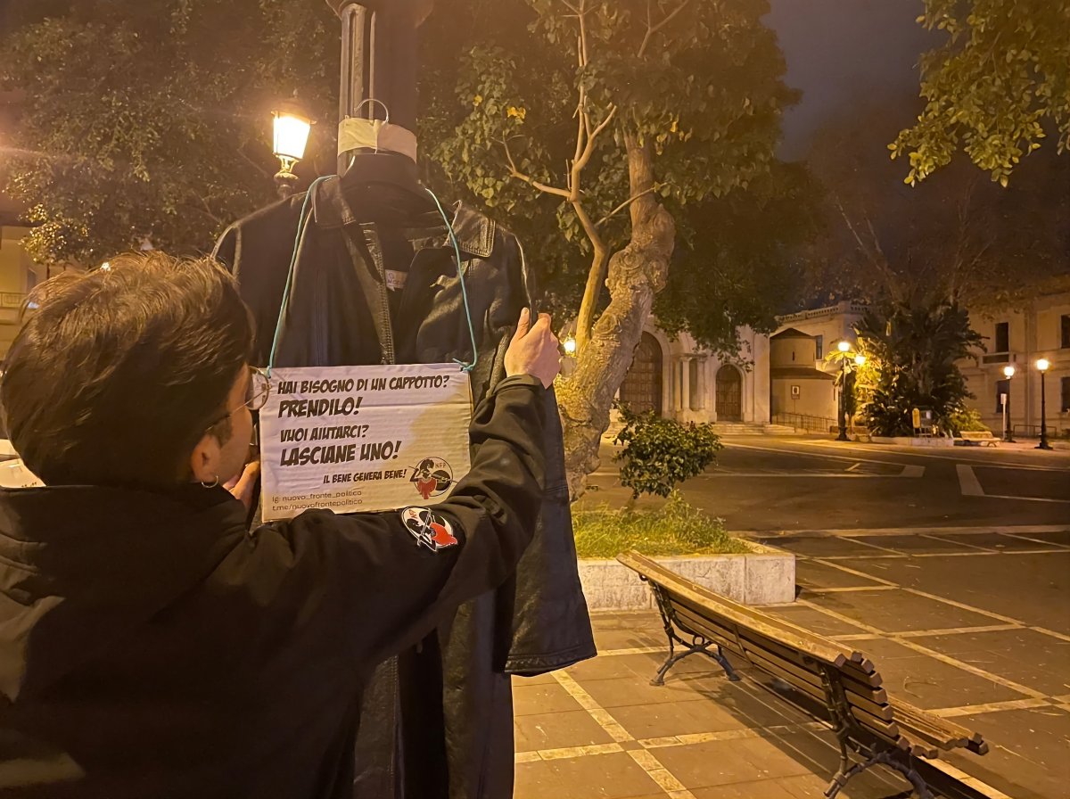 Senzatetto Nfp Indumenti 1