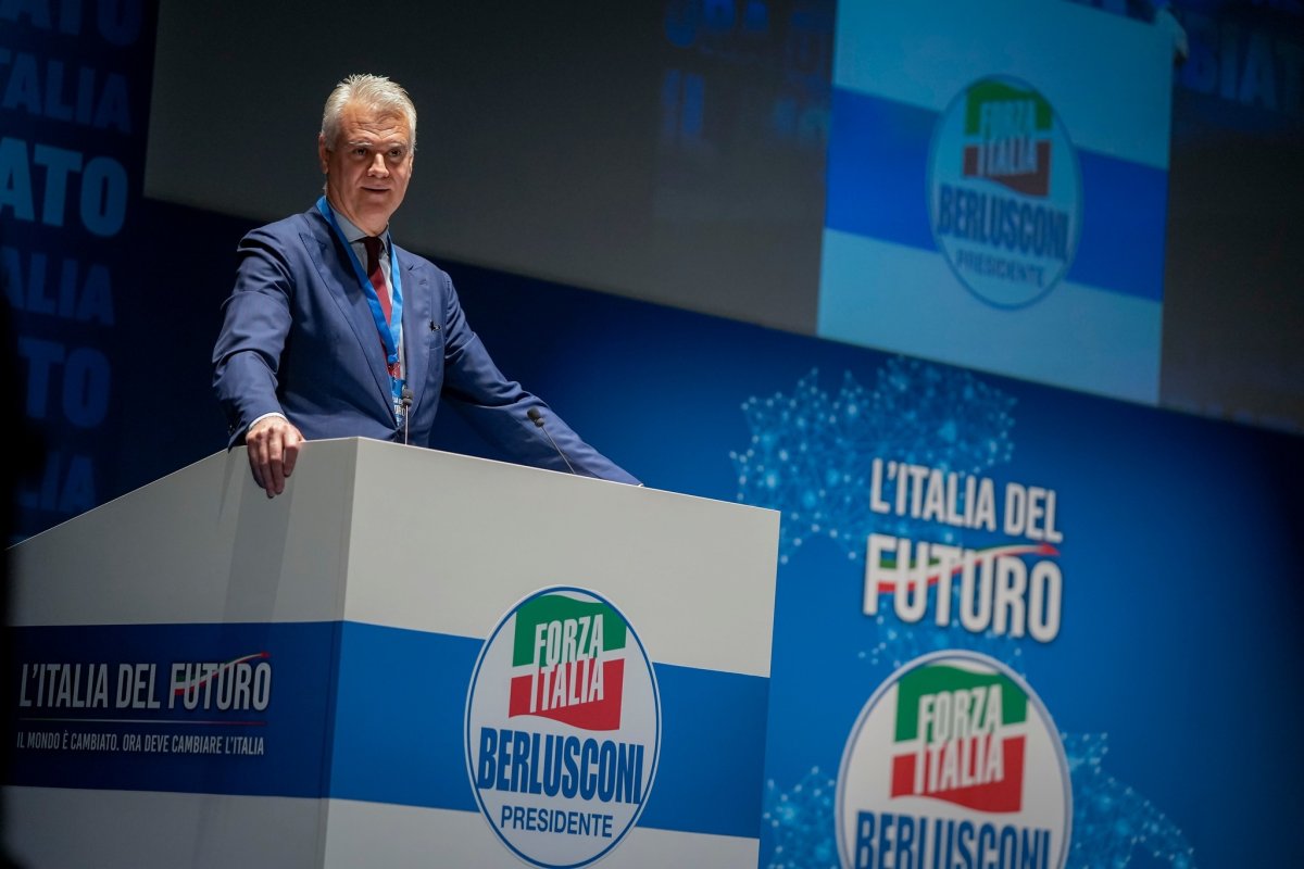 Ministro Paolo Zangrillo
