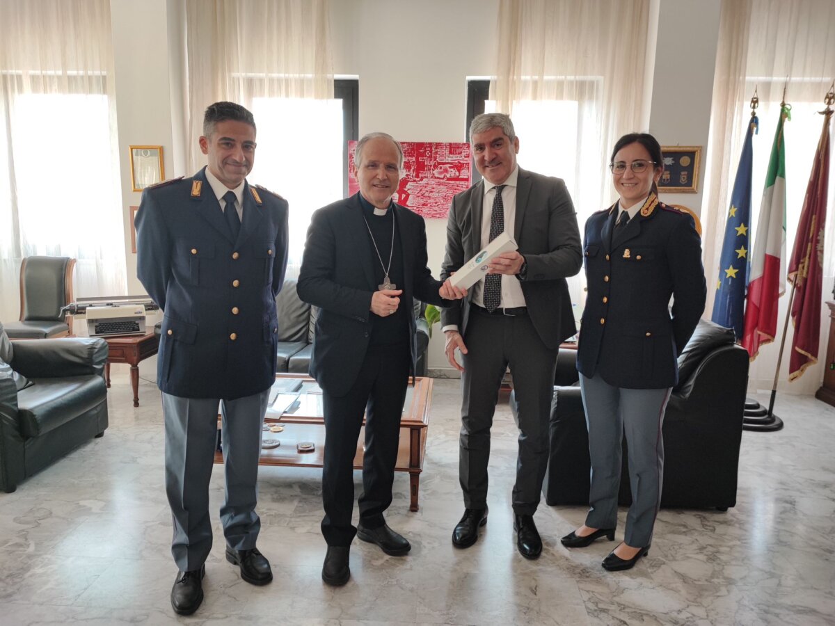 Incontro Questore Vescovo RC