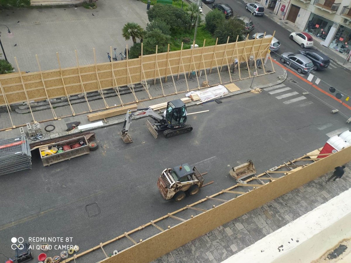 Foto Lavori Piazza De Nava