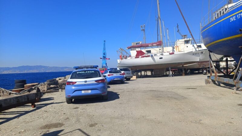 Incendio Porto Reggio Calabria 1