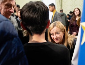 Meloni Tajani Superstiti Cutro