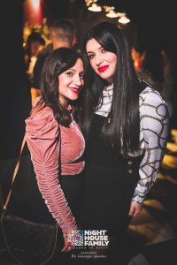 Night House Family Amuri 106