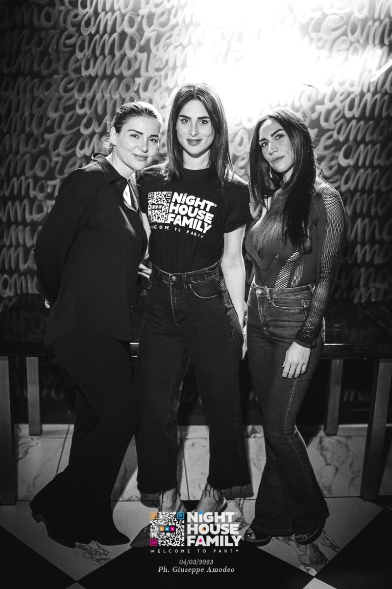 Night House Family Amuri 119