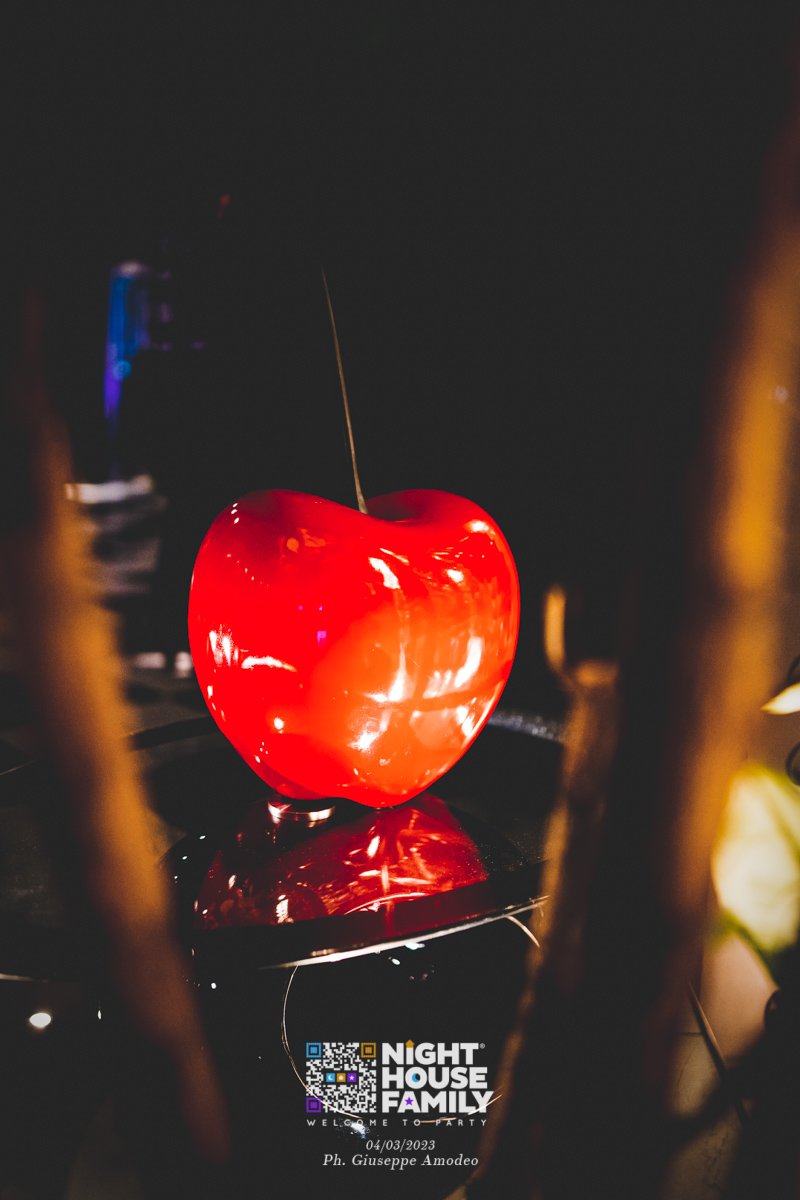 Night House Family Amuri 120