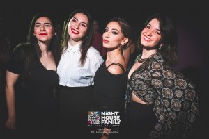 Night House Family Amuri 15