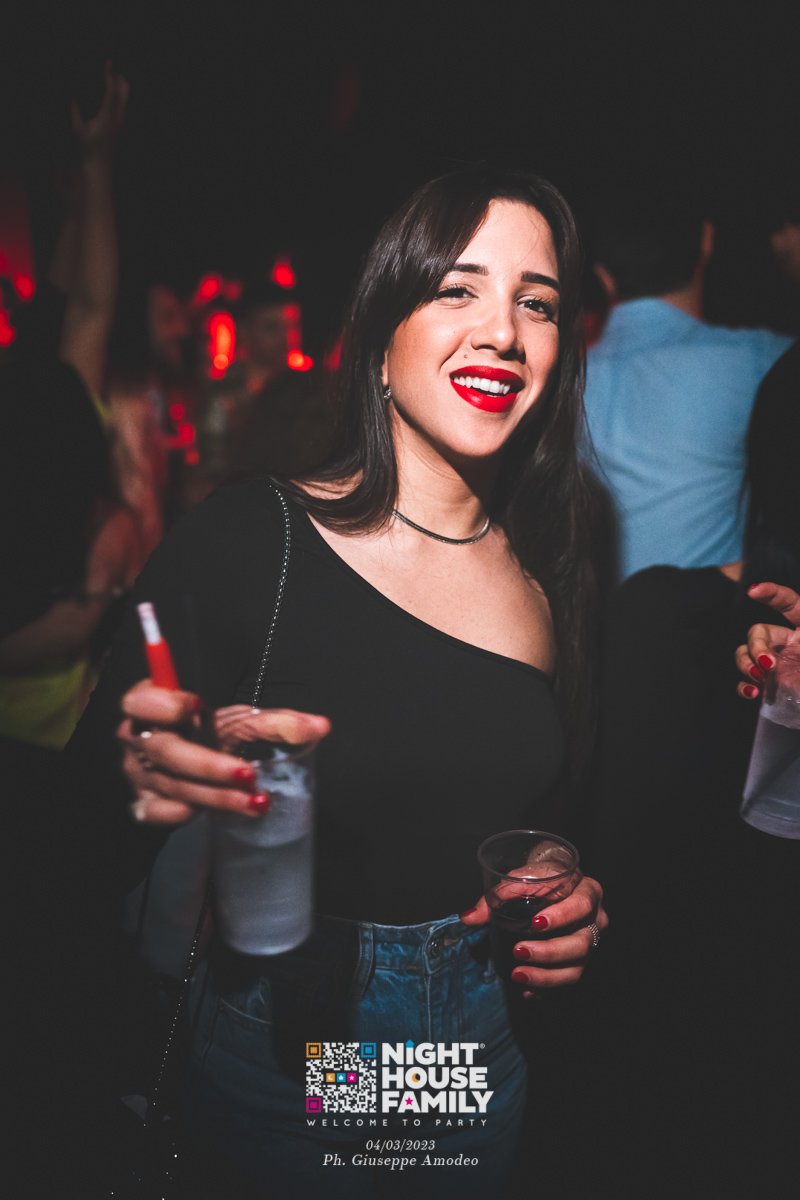 Night House Family Amuri 19