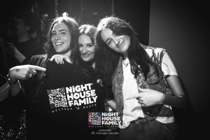 Night House Family Amuri 21