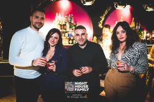 Night House Family Amuri 34