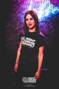 Night House Family Amuri 40