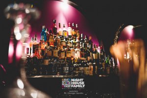 Night House Family Amuri 48