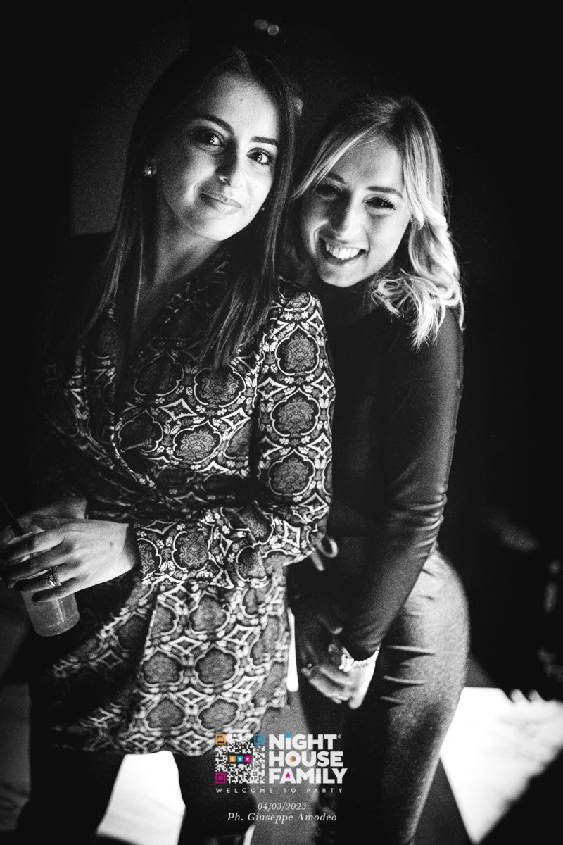 Night House Family Amuri 59