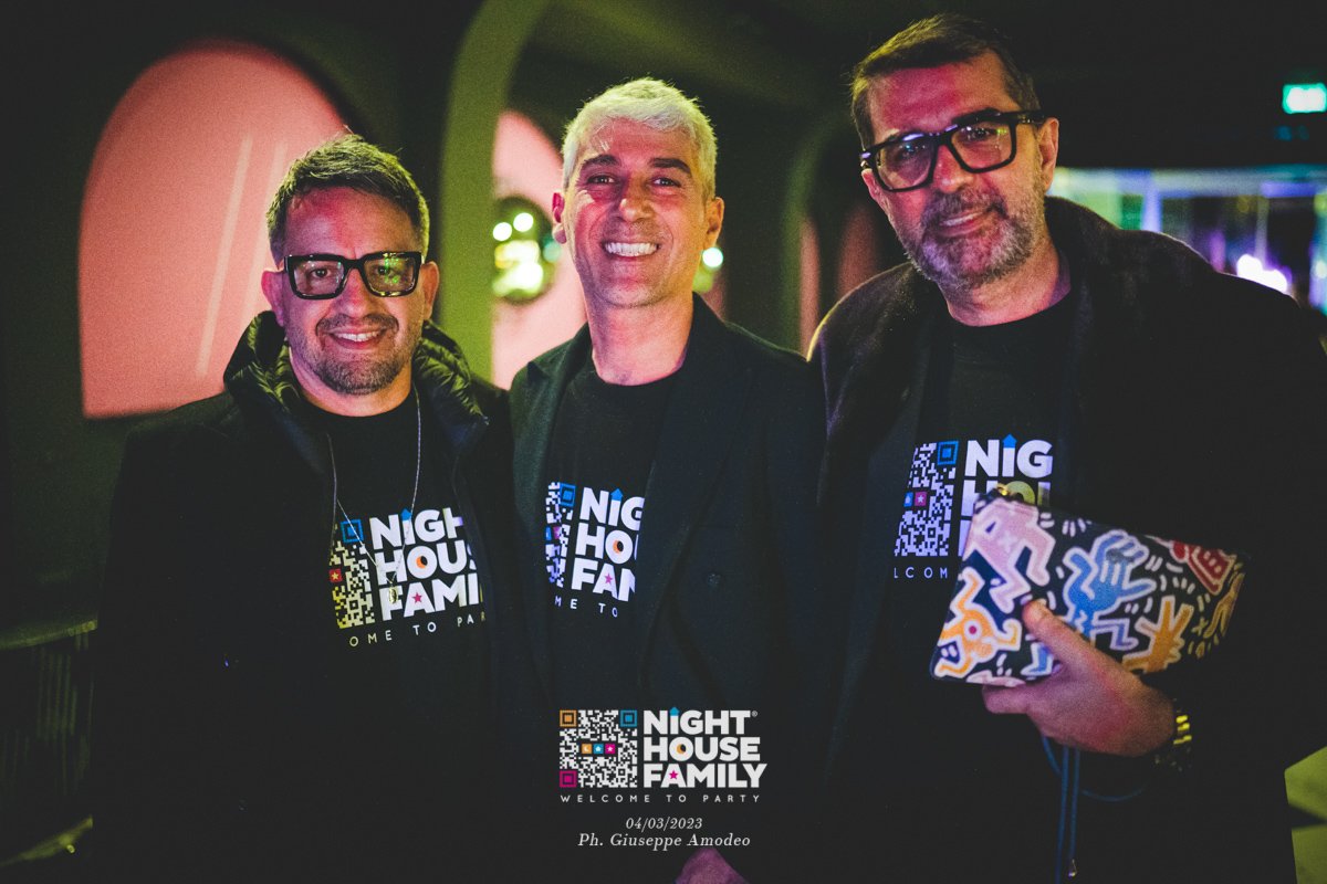 Night House Family Amuri 61