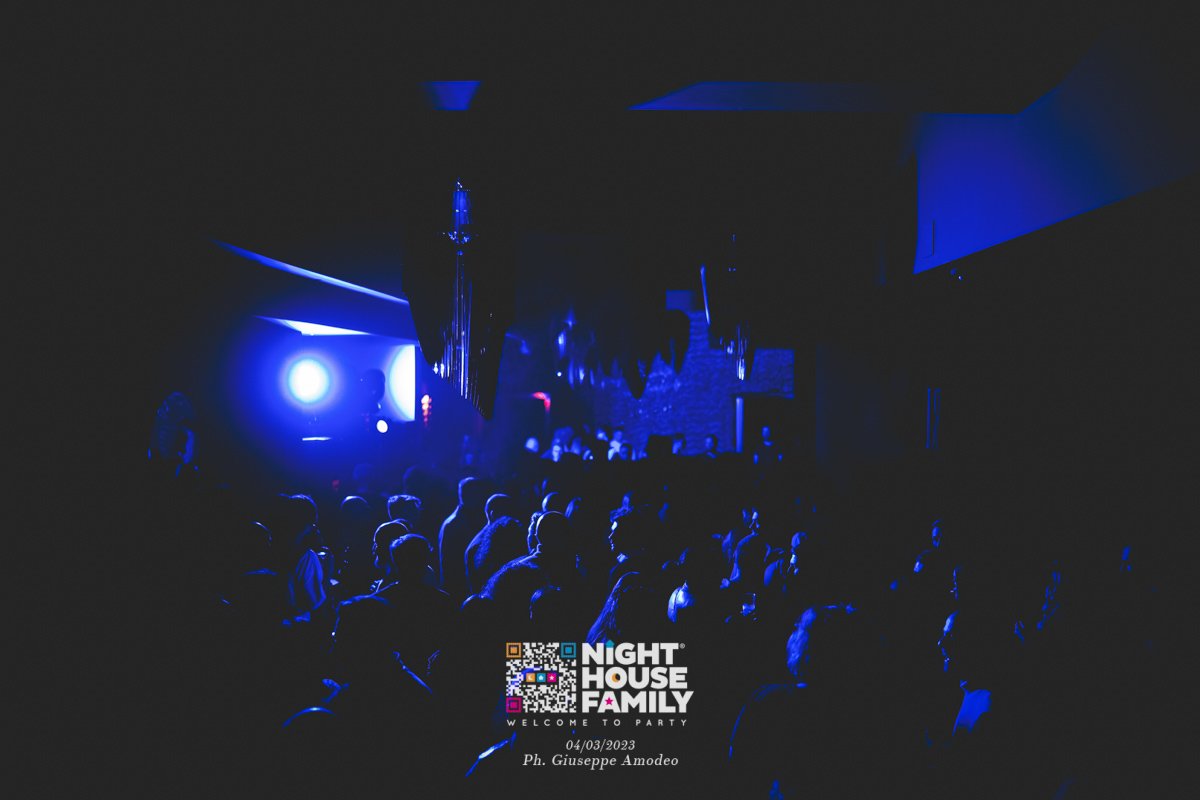 Night House Family Amuri 69