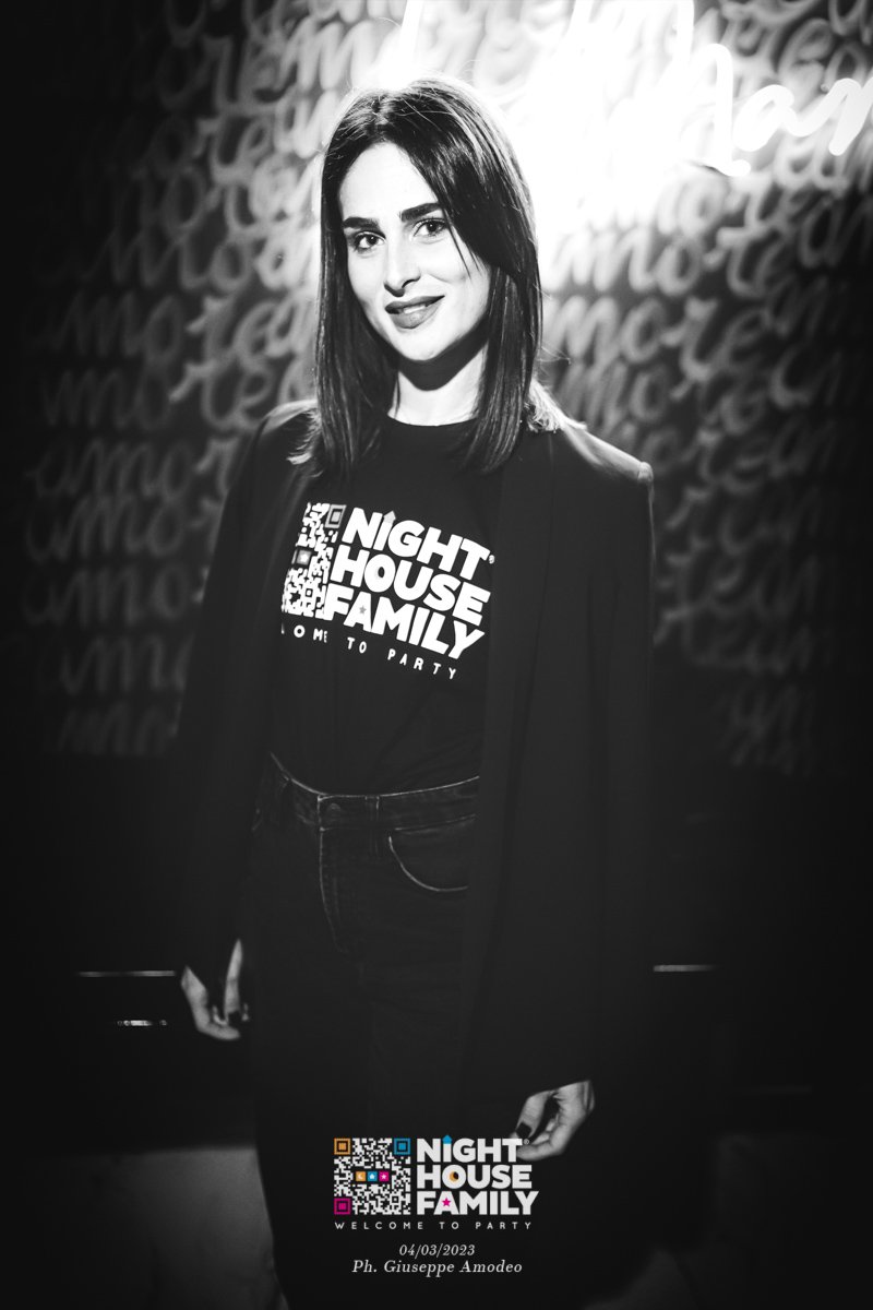 Night House Family Amuri 77