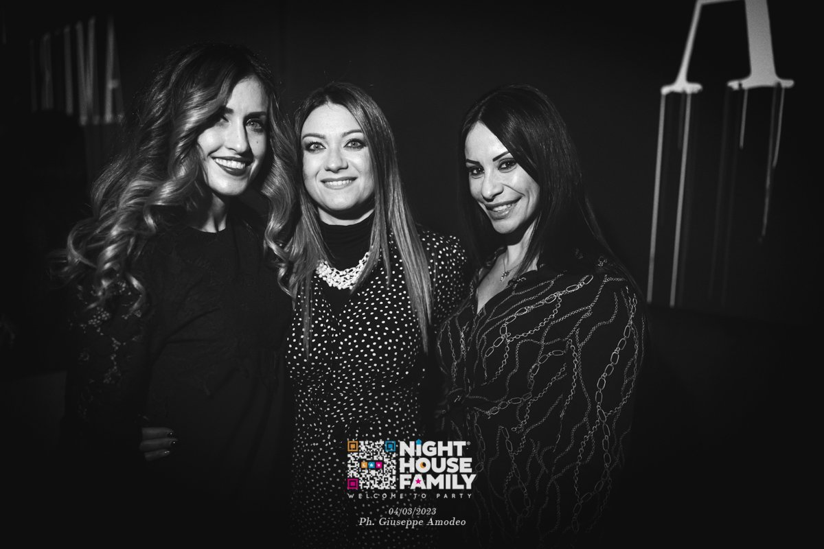 Night House Family Amuri 88