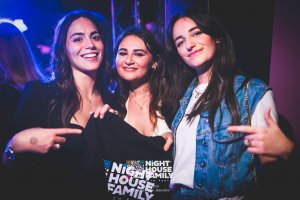 Night House Family Amuri 98