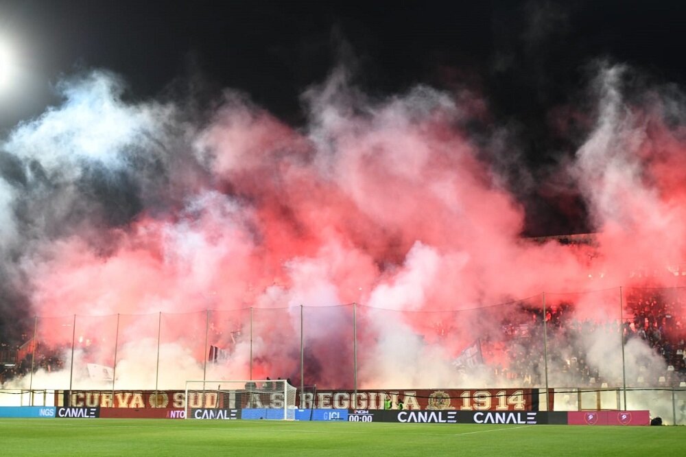Curva Sud Tifo