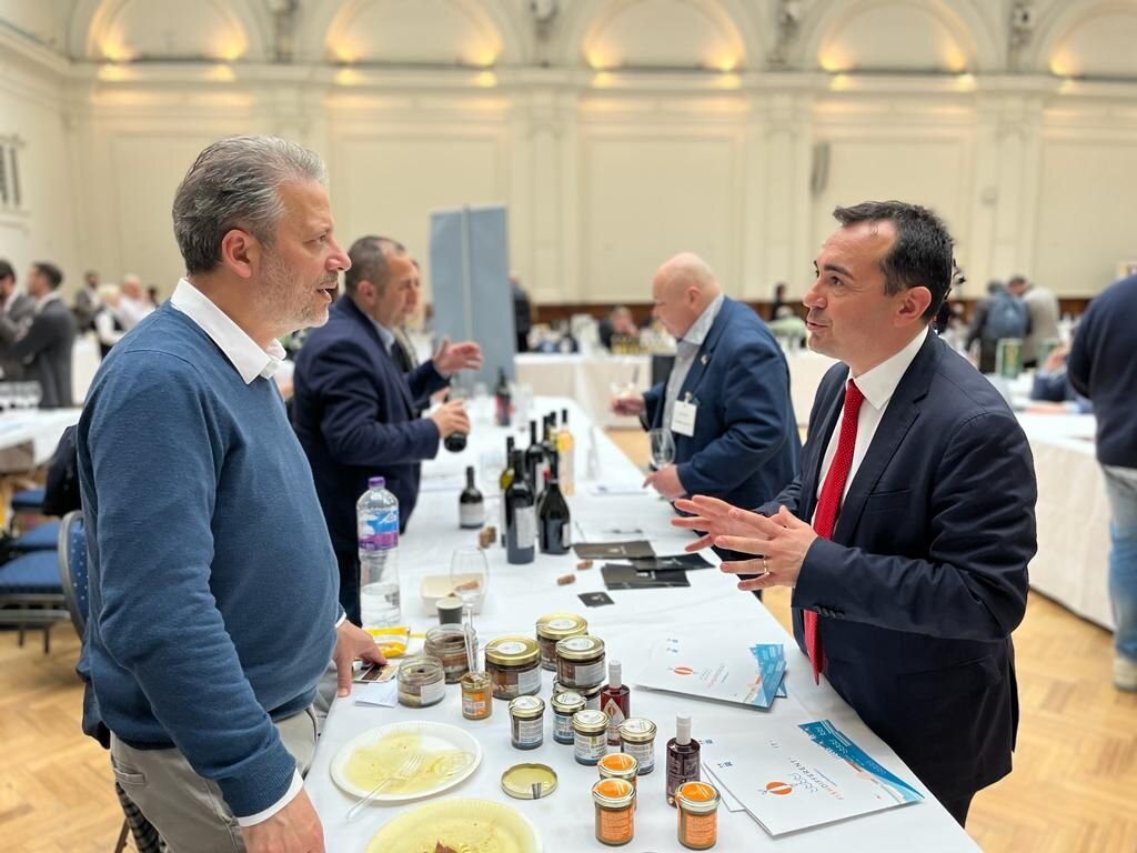 Real Italian Wine & Food Di Londra 1