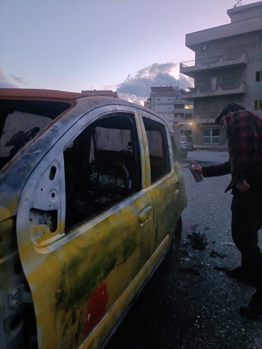 Auto Incendiata Centro Noi Ragazzi Di Oggi 4