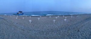 Cimitero Spiaggia Riace Migranti 6