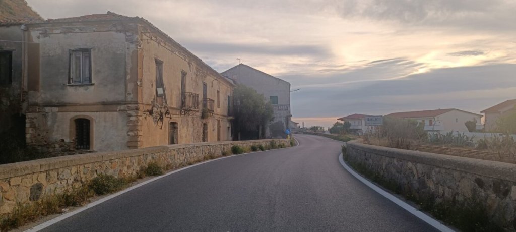 Curva Pericolosa SS106